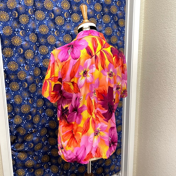 🌈 Amazing vibrant Vintage shirt - Picture 8 of 12